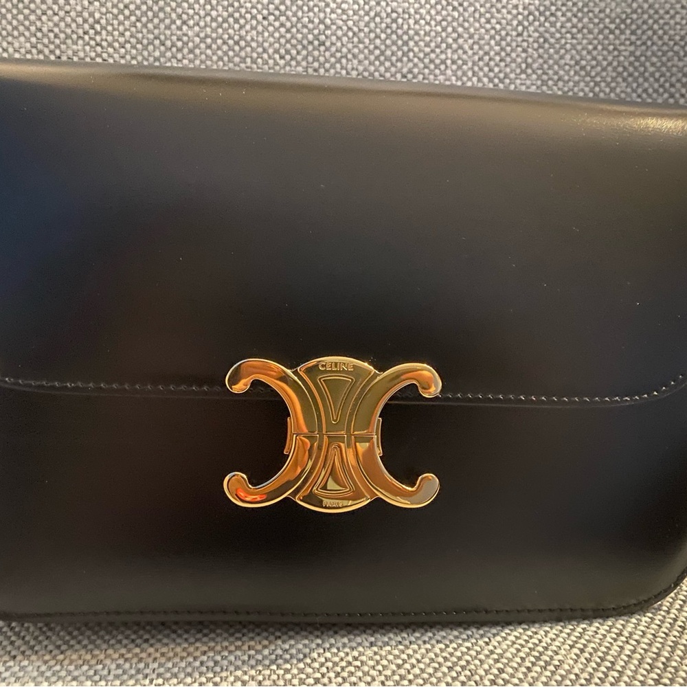 (SOLD)Celine Triomphe Bag (Medium) - Picture 7 of 12